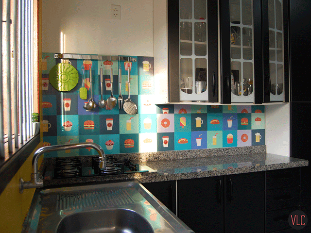 decorar a cozinha com adesivo de azulejo